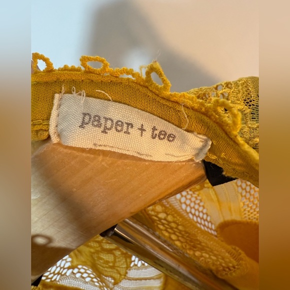 Paper + Tee Mustard Yellow Lace Tank Top Size M/ Great Under Denim Jacket - Picture 2 of 9